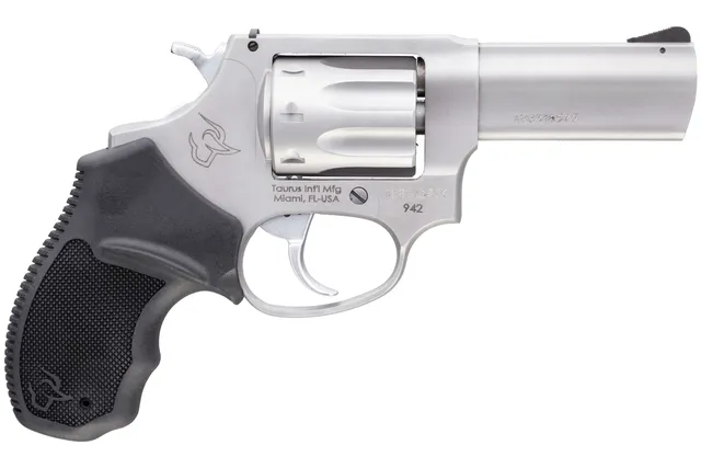 Taurus 942 Ultra-Lite .22 LR 3" 8RD DA/SA Revolver, Stainless