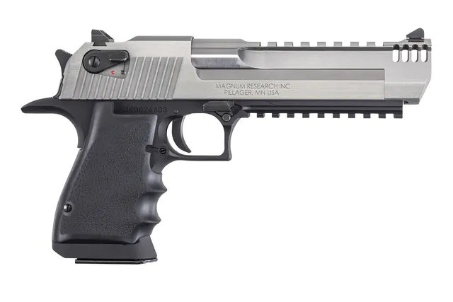 Magnum Research L6 Desert Eagle .44 Magnum 6" 8RD Pistol Pistol, Black